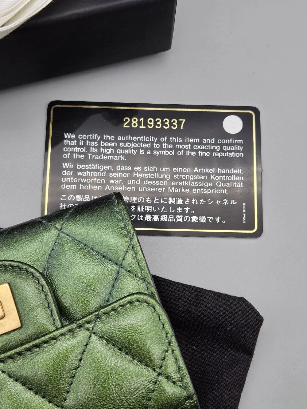 CHANEL 💚chanel authentic